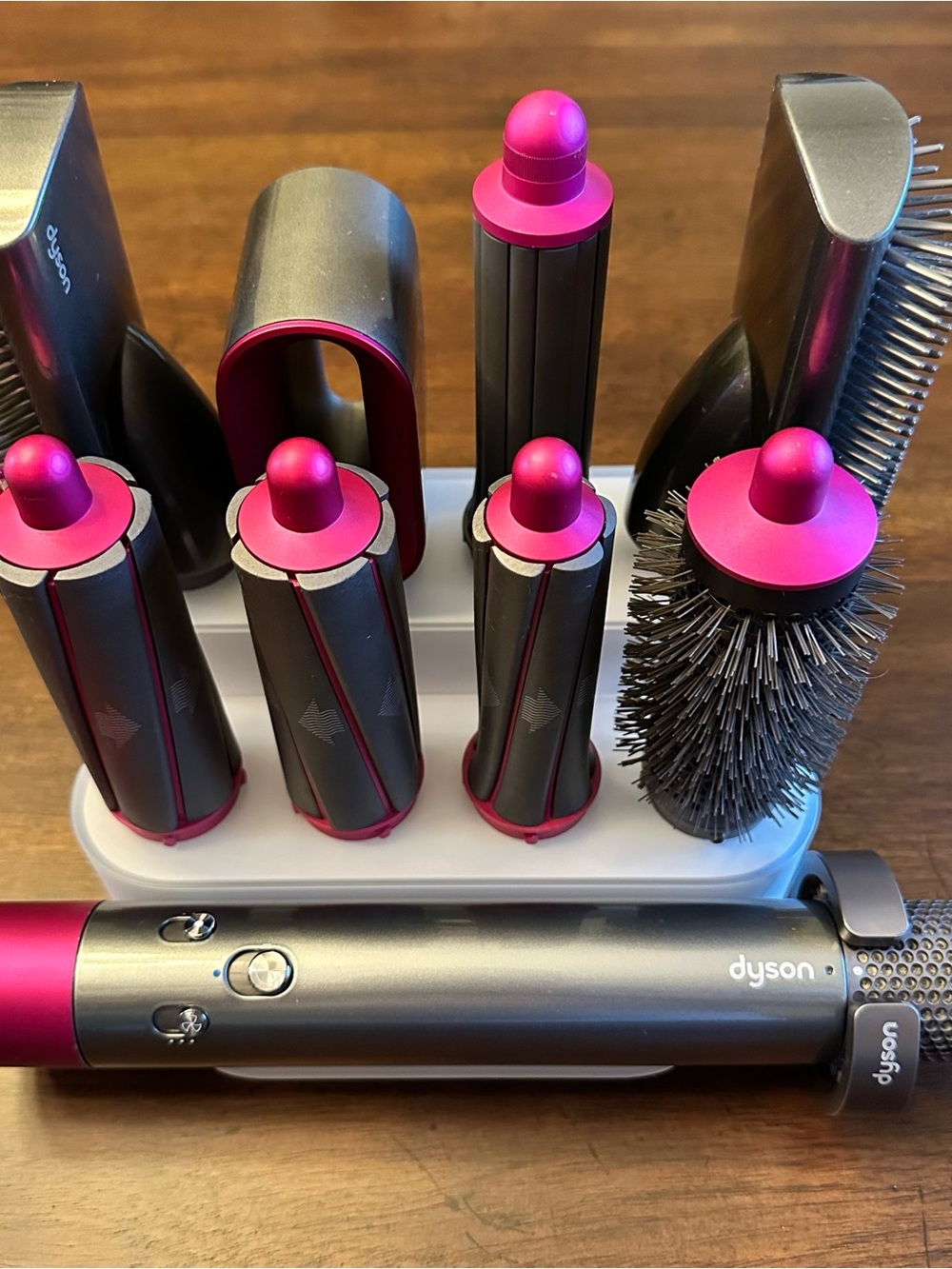 Dyson AIRWRAP Styler Complete - Nickel/Fuchsia - Picture 2 of 8